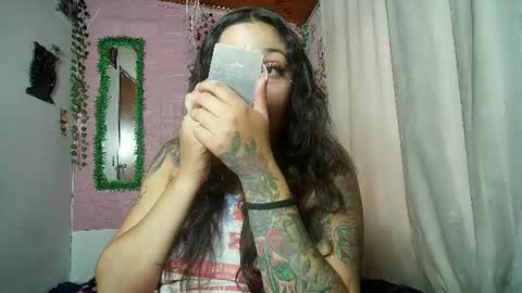 Snapshot of callme_lolas chatting on June 12, 10:52 pm paula online show from June 12, 10:52 pm