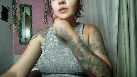 paula online show from July 28, 12:18 am