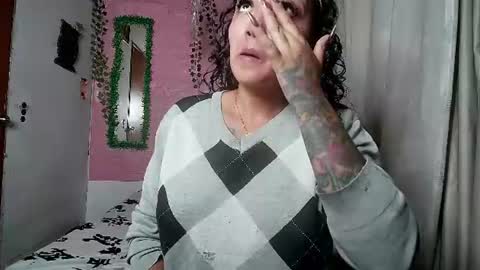 paula online show from July 31, 1:27 am