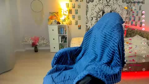 kate online show from December 11, 2:09 am