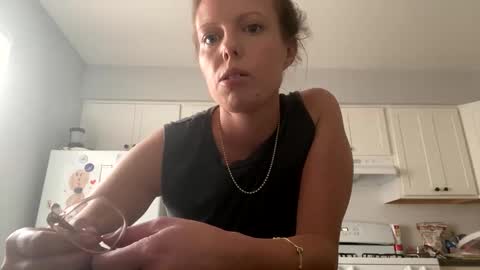 Snapshot of callmelindsay chatting on September 19, 8:31 pm callmelindsay online show from September 19, 8:31 pm