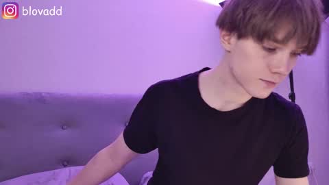 Nick online show from December 18, 2:06 am