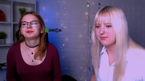 callmevivien online show from April 14, 1:28 pm