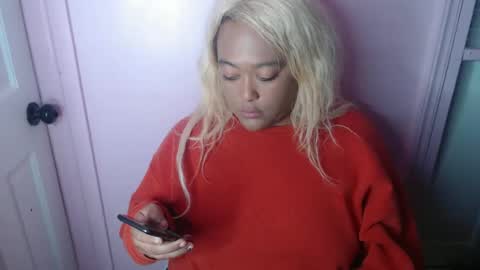 Snapshot of cals9x chatting on September 14, 3:44 pm camzxoxox online show from September 14, 3:44 pm