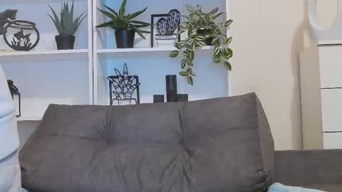 Snapshot of calvin_cay chatting on February 26, 7:49 pm Calvin online show from February 26, 7:49 pm