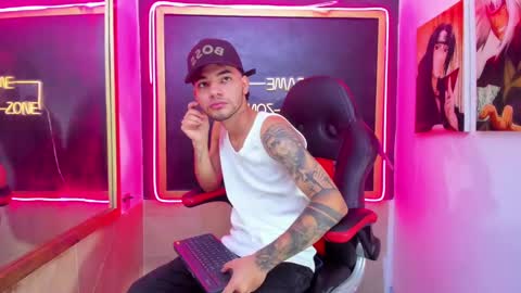 Calvin online show from September 27, 4:28 am