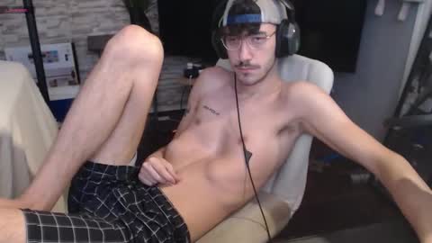 calvin_tanner online show from October 13, 4:29 pm