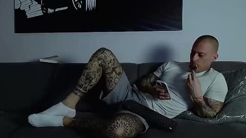 Calvin  online show from October 13, 9:37 pm