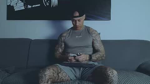 Calvin  online show from February 11, 7:24 am