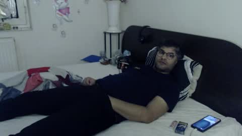 Snapshot of calvinjohnlad chatting on November 25, 6:52 pm Calvinjohnlad online show from November 25, 6:52 pm