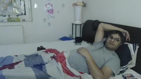 Snapshot of calvinjohnlad chatting on November 28, 6:32 pm Calvinjohnlad online show from November 28, 6:32 pm