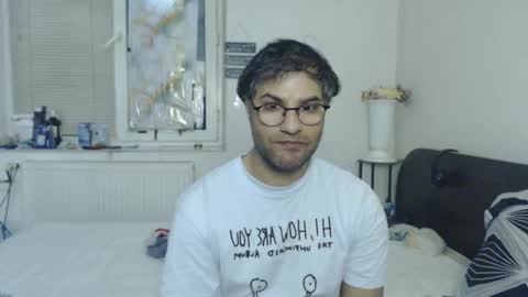 Snapshot of calvinjohnlad chatting on December 2, 6:36 pm Calvinjohnlad online show from December 2, 6:36 pm