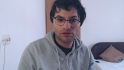 Calvinjohnlad online show from February 5, 10:42 am