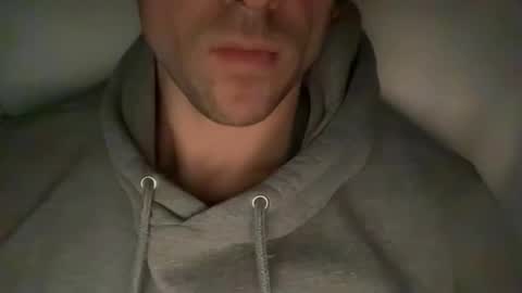 calvinzz online show from November 17, 6:24 pm