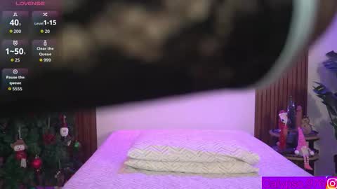 Calypso and Kayla online show from December 19, 12:28 am