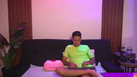 Calypso and Kayla online show from June 16, 5:48 pm