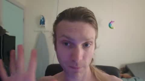 Snapshot of calypsocabal chatting on February 17, 1:46 am Calypso online show from February 17, 1:46 am