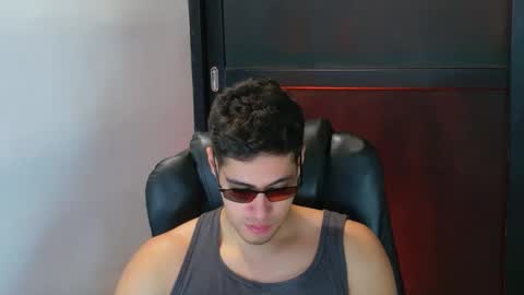 Snapshot of camara110 chatting on September 16, 11:17 pm camara110 online show from September 16, 11:17 pm