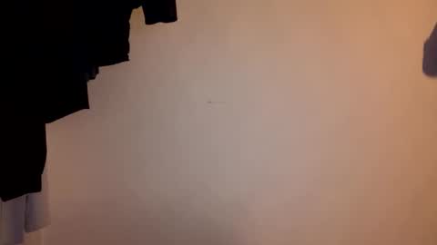 Amy online show from November 4, 8:30 pm