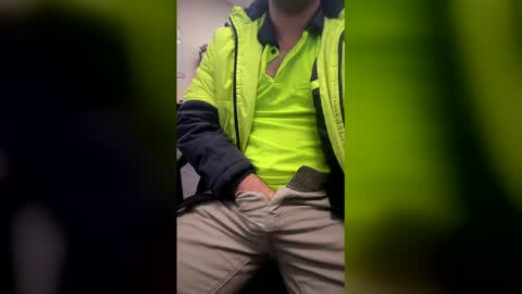 Snapshot of cambu123 chatting on April 15, 2:51 am cambu123 online show from April 15, 2:51 am