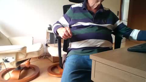 camcologne online show from September 26, 9:35 am