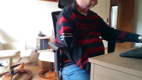 camcologne online show from February 9, 11:58 am