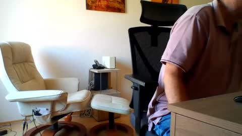 camcologne online show from May 26, 8:32 am