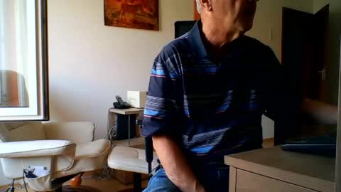 camcologne online show from May 29, 9:07 am