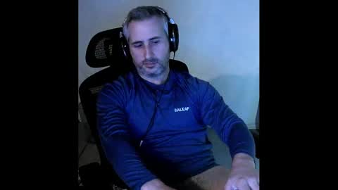 herp derp online show from October 3, 9:34 pm