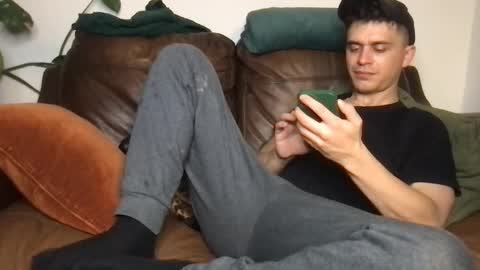 CamDoAttitude online show from November 24, 11:37 pm