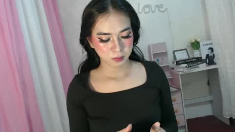 camela_star online show from December 10, 2:16 am