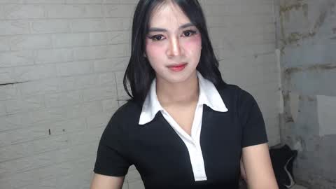camela_star online show from December 12, 6:47 am