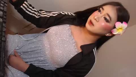 camela_star online show from March 16, 7:40 pm