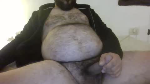 Snapshot of camera008 chatting on April 17, 2:36 am camera008 online show from April 17, 2:36 am