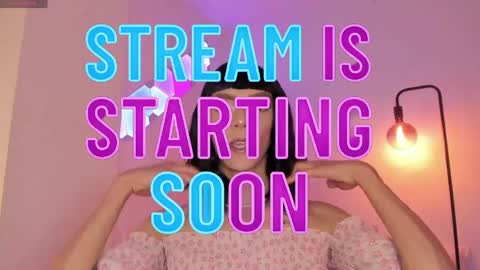 Snapshot of cameron_lyra chatting on April 27, 12:41 am Cameron online show from April 27, 12:41 am