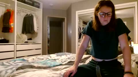 camforfunmoment online show from November 14, 1:04 am