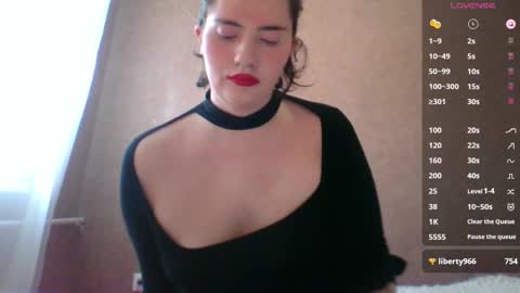 Snapshot of camgirl_xx chatting on March 1, 11:23 am Marta online show from March 1, 11:23 am
