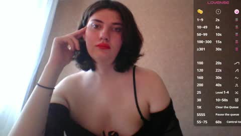 Snapshot of camgirl_xx chatting on April 1, 11:00 am Marta online show from April 1, 11:00 am