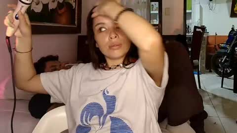 Snapshot of cami_casti777 chatting on April 17, 12:46 am trini-1000 online show from April 17, 12:46 am