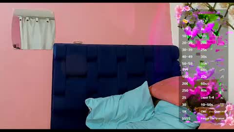 Snapshot of cami_casti777 chatting on June 26, 4:28 am trini-1000 online show from June 26, 4:28 am