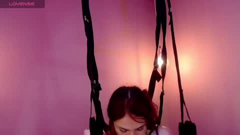Snapshot of cami_fire chatting on December 28, 11:37 pm Cami online show from December 28, 11:37 pm