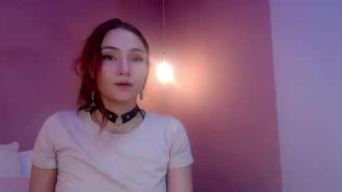 Snapshot of cami_fire chatting on March 10, 9:18 pm Cami online show from March 10, 9:18 pm