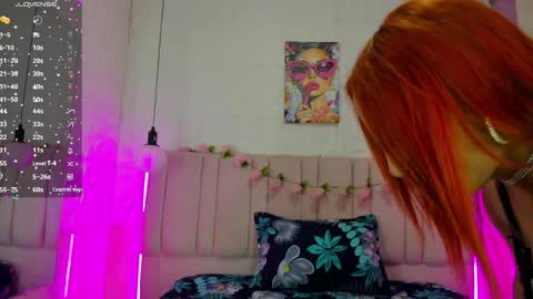 Snapshot of cami_walkerr chatting on March 28, 4:12 am camila online show from March 28, 4:12 am