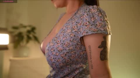 camila   online show from September 27, 8:14 pm