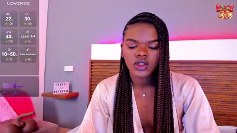 Snapshot of camiestrada chatting on December 30, 9:37 am camiestrada online show from December 30, 9:37 am