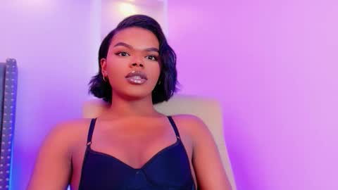 Snapshot of camiestrada chatting on September 16, 12:06 pm camiestrada online show from September 16, 12:06 pm