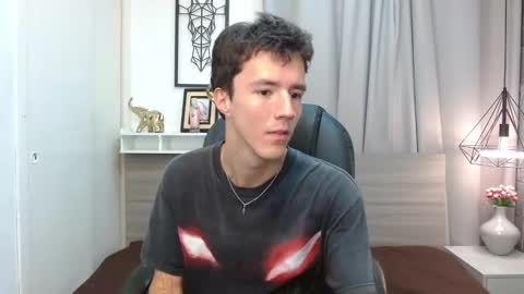 Snapshot of camievan chatting on March 10, 7:41 pm camievan online show from March 10, 7:41 pm