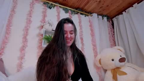 Snapshot of camiilalopee chatting on October 25, 4:13 pm Camii Lopez online show from October 25, 4:13 pm