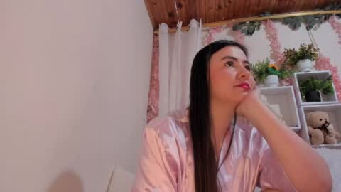 Snapshot of camiilalopee chatting on April 29, 6:14 pm Camii Lopez online show from April 29, 6:14 pm