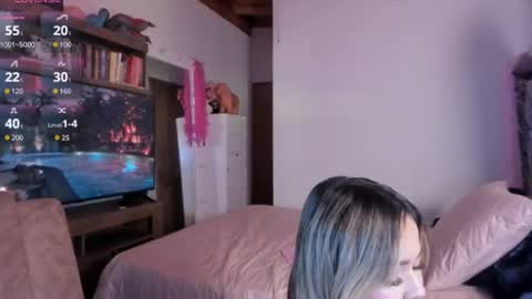 camijhonss online show from October 6, 1:03 am